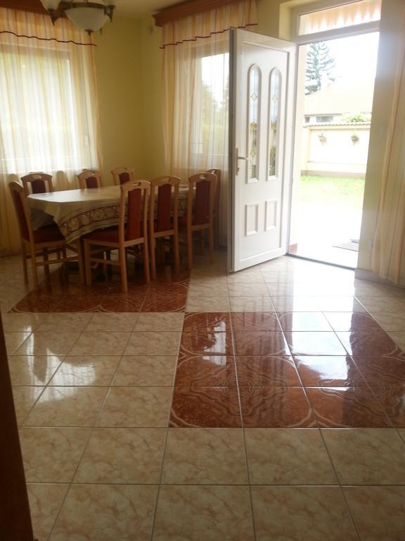 Marinica Apartman Hajdúszoboszló 外观 照片